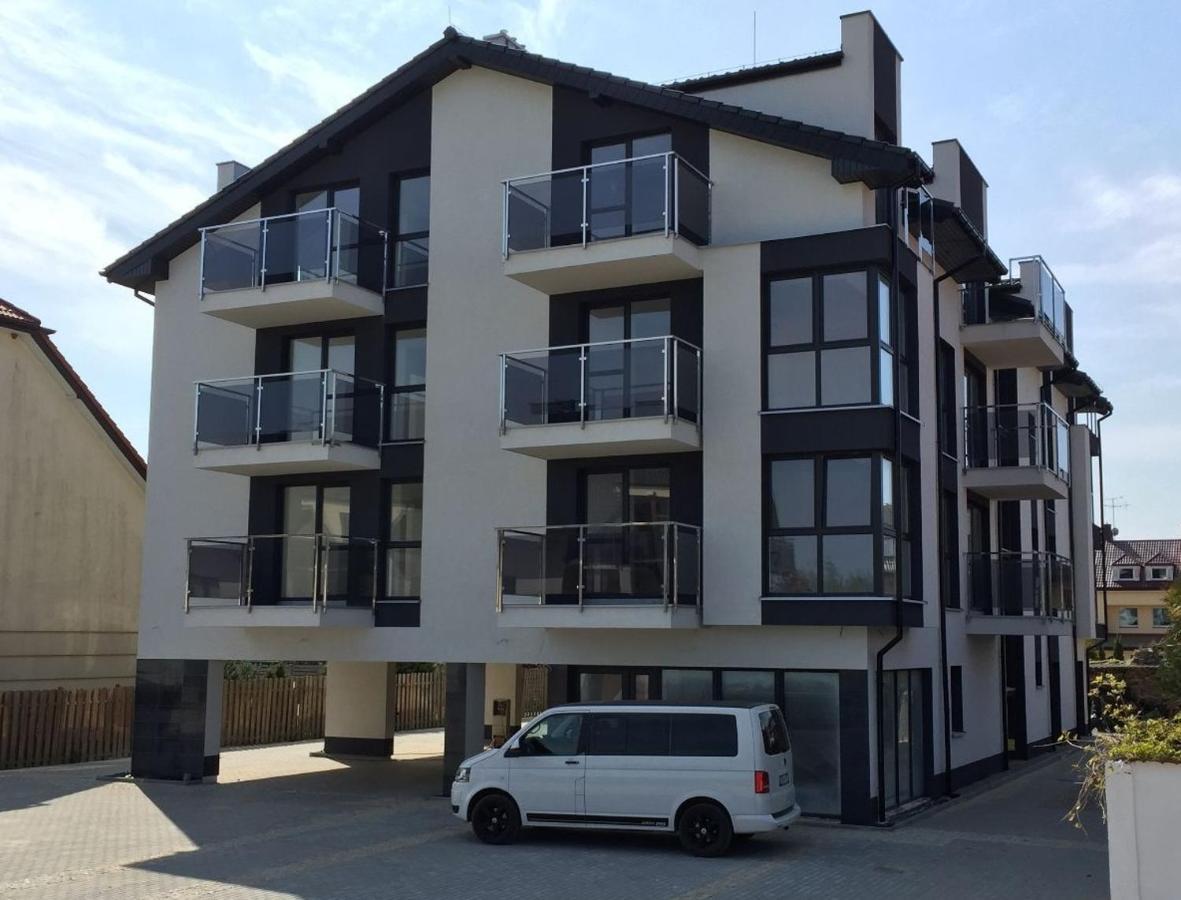 דירות מיילנו Apartament Red Mielno מראה חיצוני תמונה